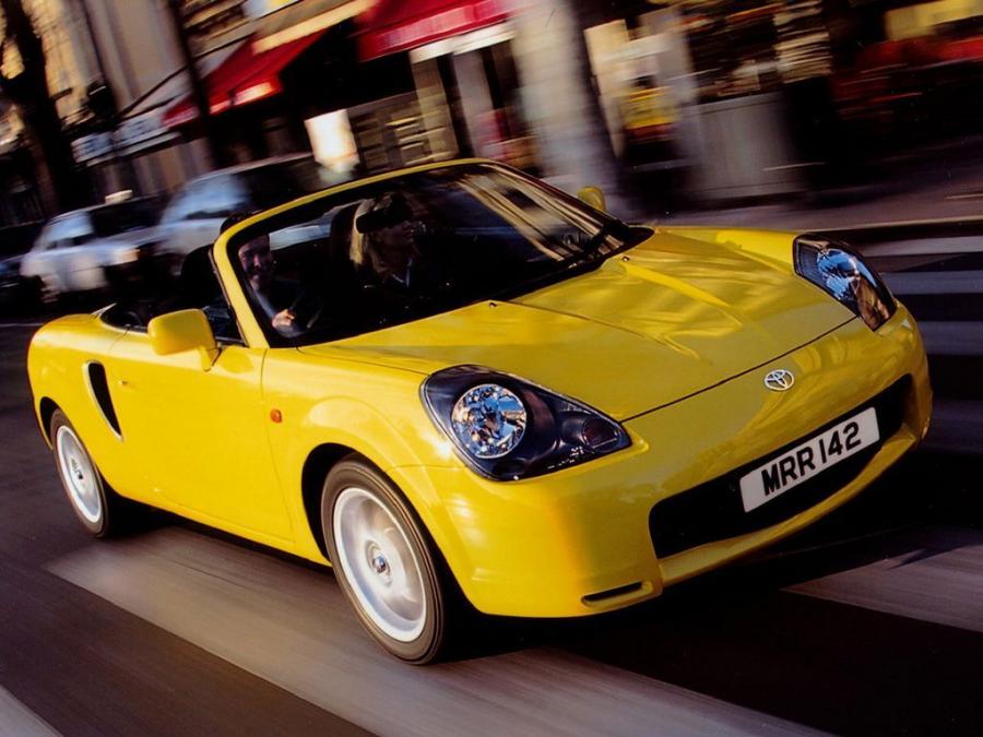  Toyota MR2 Roadster 1999 года  (UK) (фото 10 из 14)